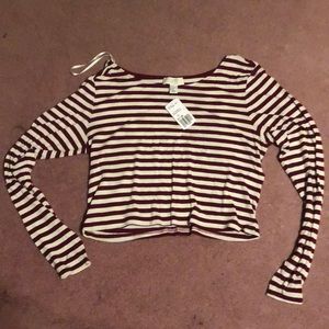 BWNT Forever 21+ striped long sleeve crop top